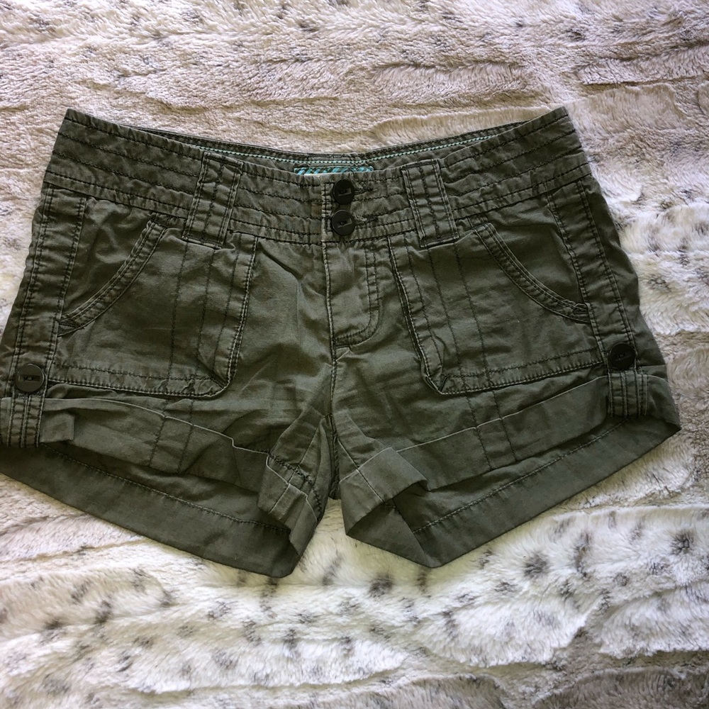 green cargo shorts